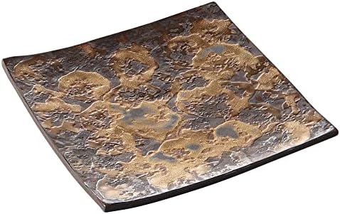 צלחת מרובעת עם נקודות זהב [8.3 על 8.2 על 1.1 אינץ'] | כלי שולחן יפניים